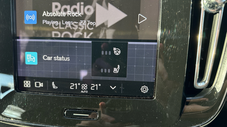 Volvo XC40 2.0 B3P Plus Dark 5dr Auto Petrol Estate